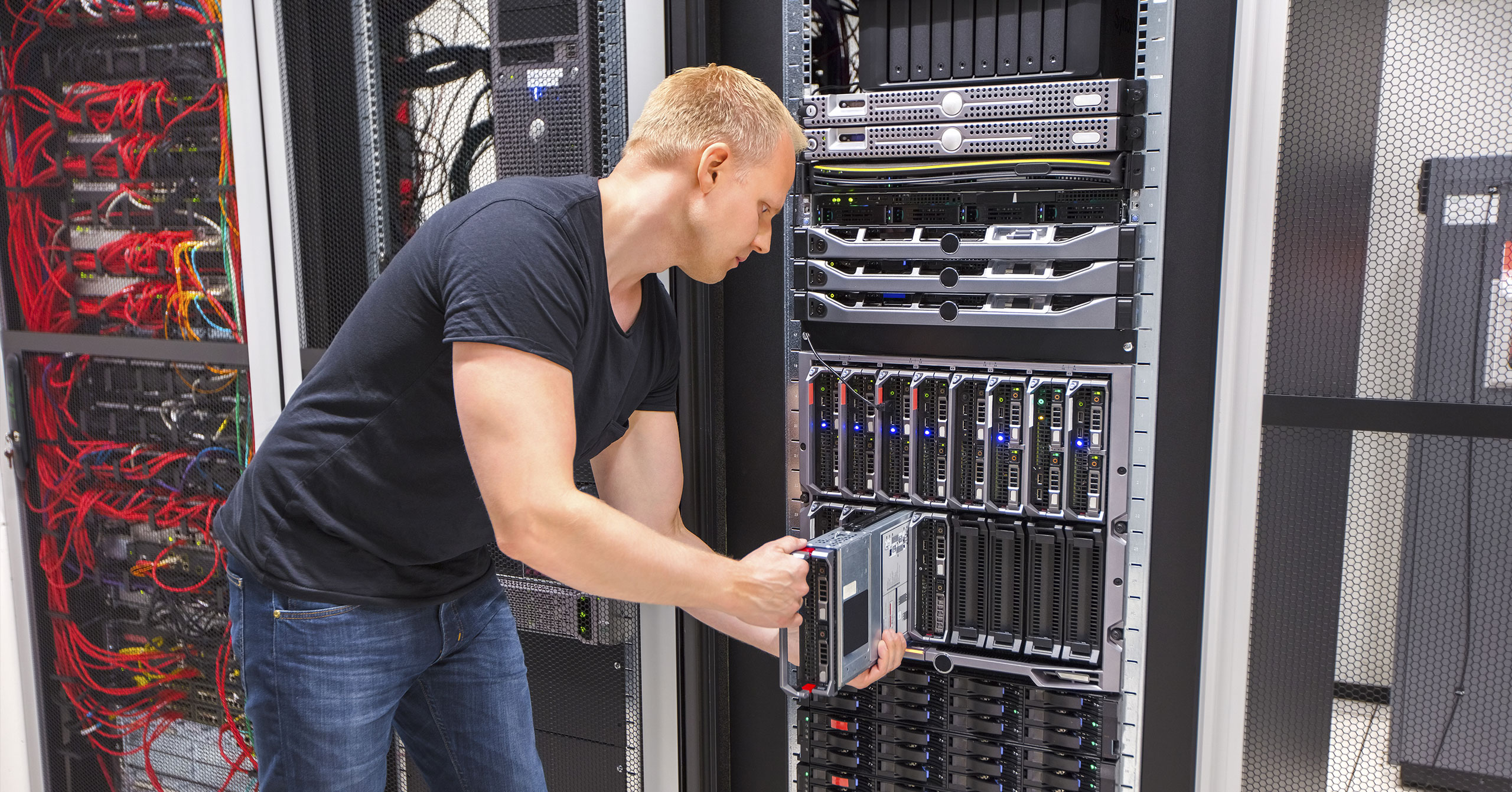 Server (Chassis)